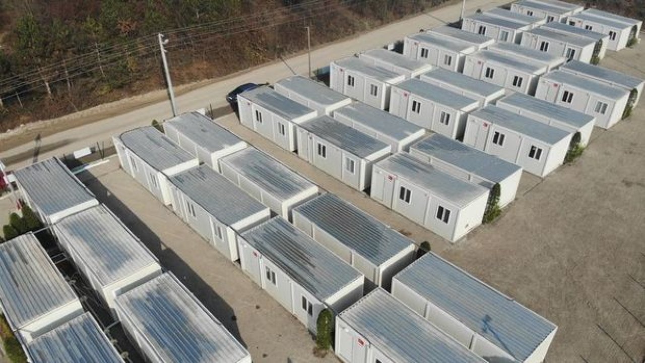 NATO, depremzedeler için Türkiye'ye konteyner gönderiyor