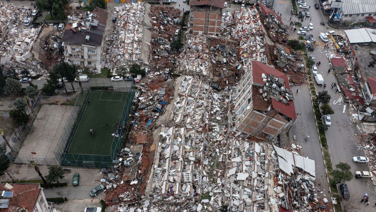 DEPREMDE YIKILAN BİNALAR SORUŞTURMASI: Malatya'da 4 zanlı tutuklandı