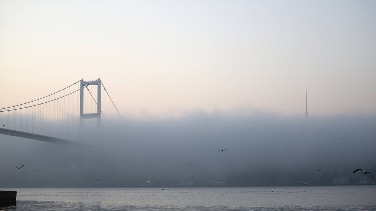 İstanbul Boğazı trafiğe kapatıldı
