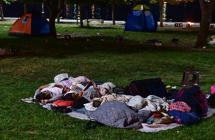 Polis, 'Gece 4'te deprem olacak' diyen 'Ayça'nın abisinin' peşine düştü