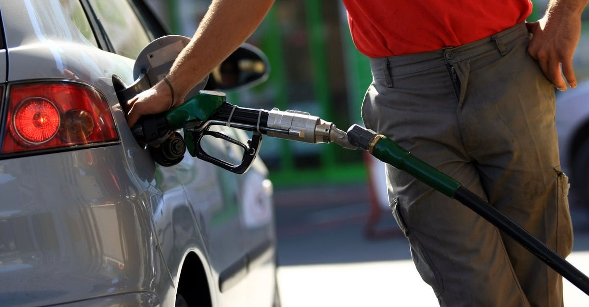 Akaryakıtta isyan ettiren zam geldi! Fiyat tabelası yeniden değişti, 4 Mart güncel benzin ve motorin fiyat lis