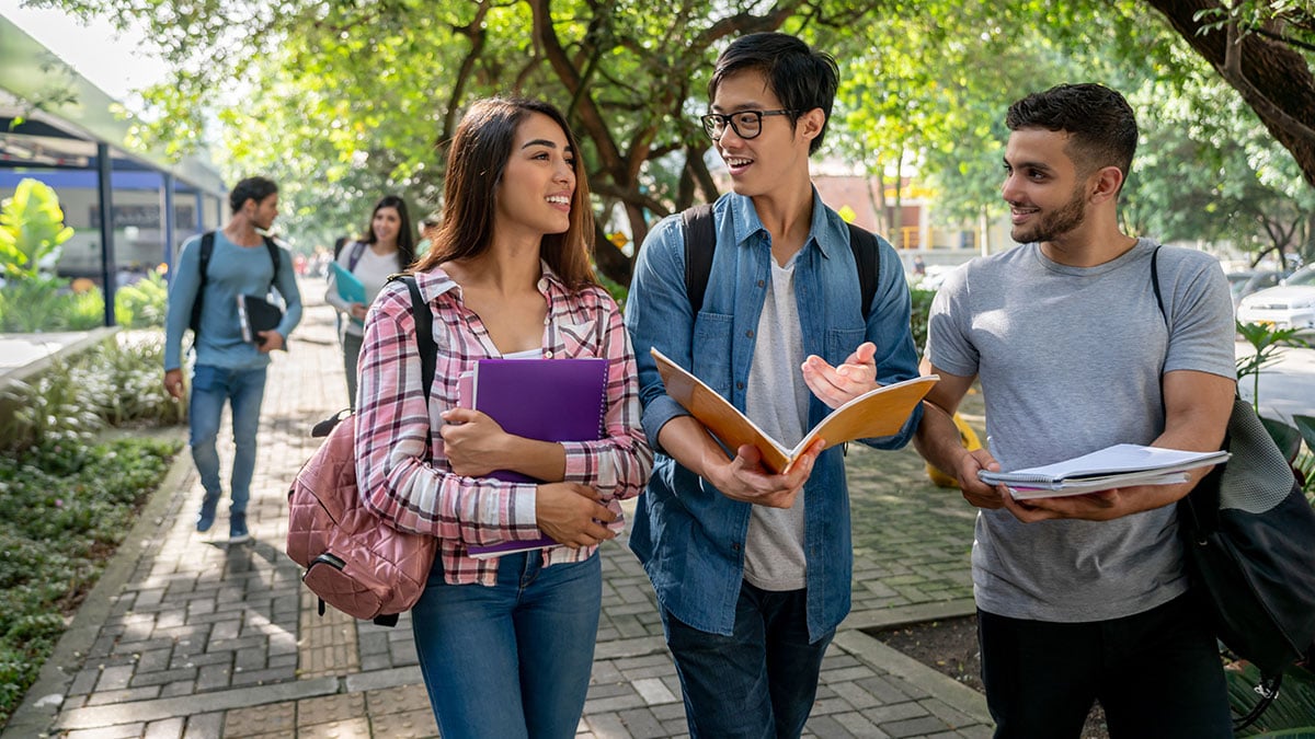 Öğrencilere Avrupa'nın kapısı açıldı! Alman üniversitesi karşılıksız burs için başvuru alımına başladı!