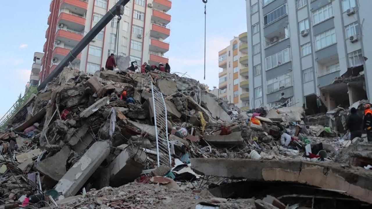 Hasar kaydı çıkmayan depremzedeler isyan etti: HİÇBİR YERDEN YARDIM ALAMIYORUZ