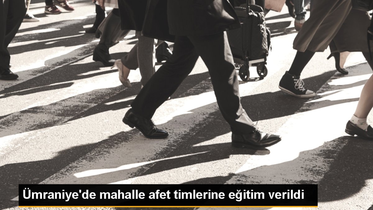 Ümraniye'de mahalle afet timlerine eğitim verildi