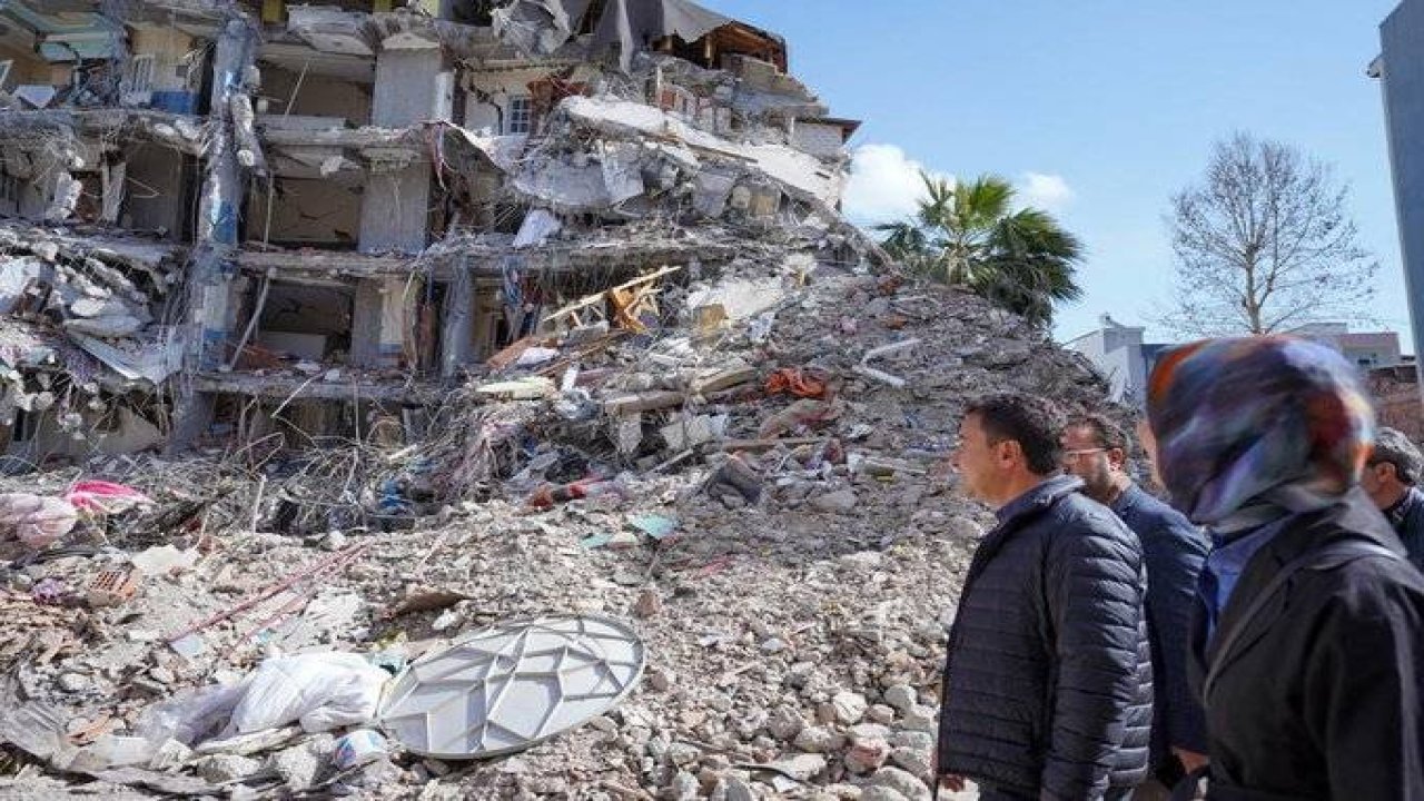 Adıyaman'a giden Babacan: Çok acı ama barınma ve ısınma sorunu hâlâ çözülemedi