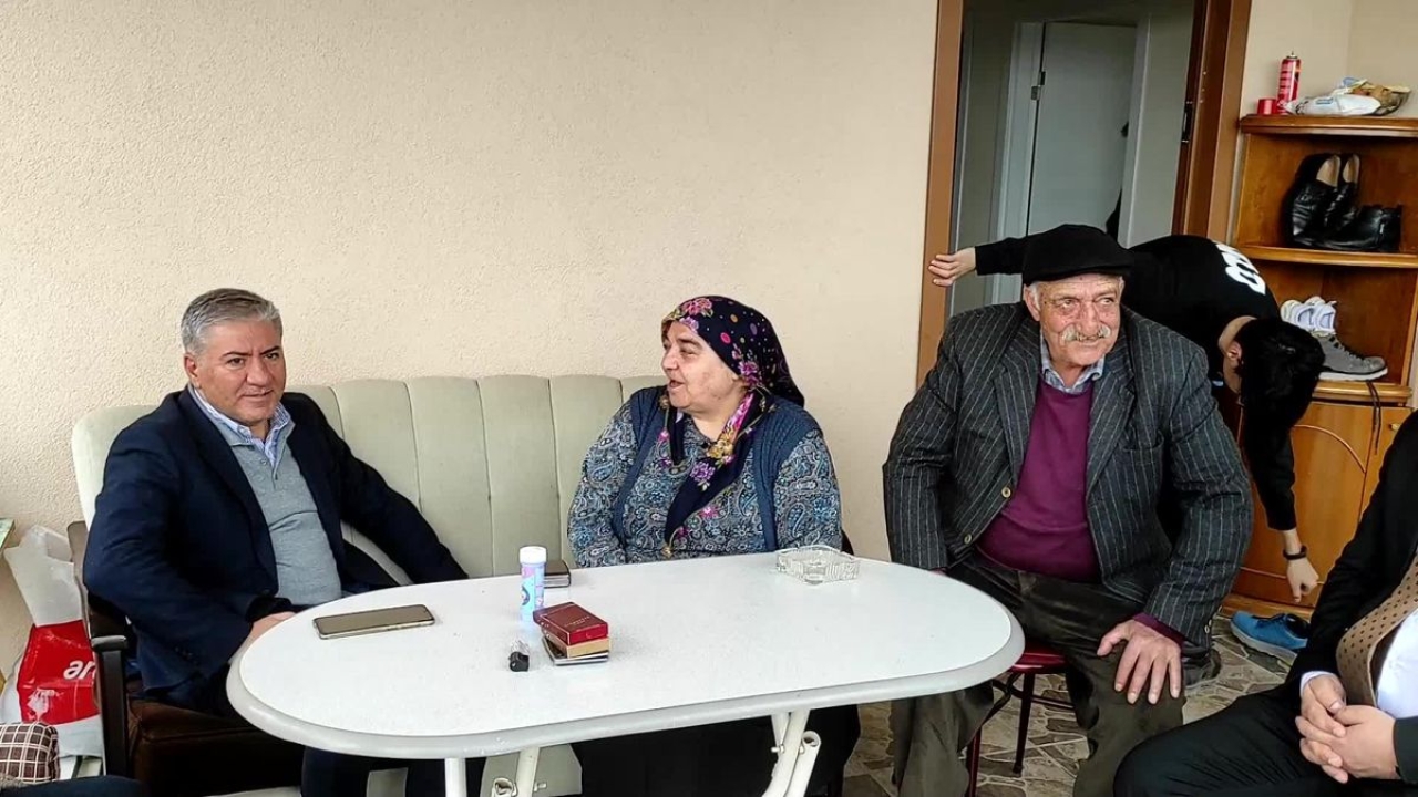 Depremin Ardından Ankara'da Hobi Bahçesi Evlerine Yerleştirilen Bir Yurttaş: Allah Razı Olsun Bize Kapıyı Açtı