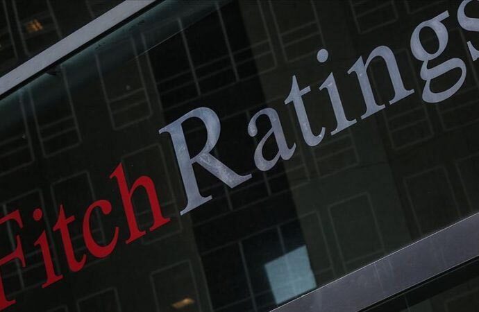 Fitch Türkiye’nin büyüme tahminini düşürdü