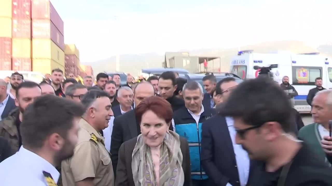 Kardeşini ve 3 Aylık Yeğenini Kaybeden Depremzededen Akşener ve İmamoğlu'na: 
