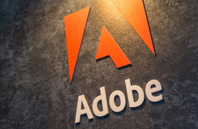 Adobe, ABD kararıyla tüm Venezüela hesaplarını iptal etti