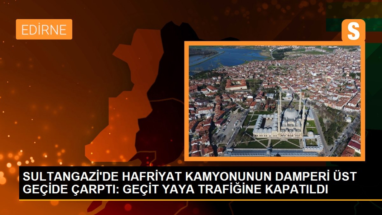 Sultangazi'de hafriyat kamyonunun damperi üst geçide çarptı: geçit yaya trafiğine kapatıldı