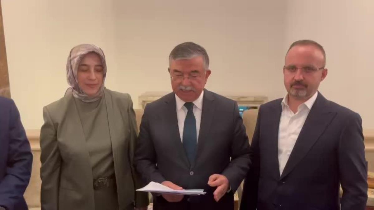 AKP TBMM Grubu, Erdoğan'ın Cumhurbaşkanı Adayı Gösterilmesine Karar Verdi