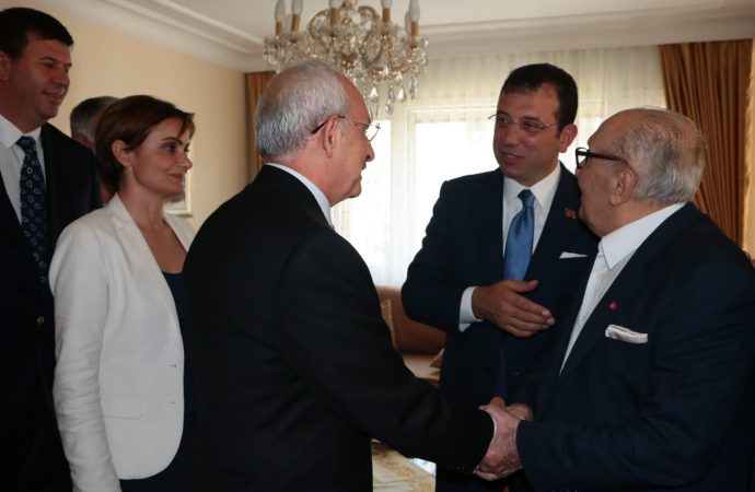 Orhan Birgit yaşamını yitirdi
