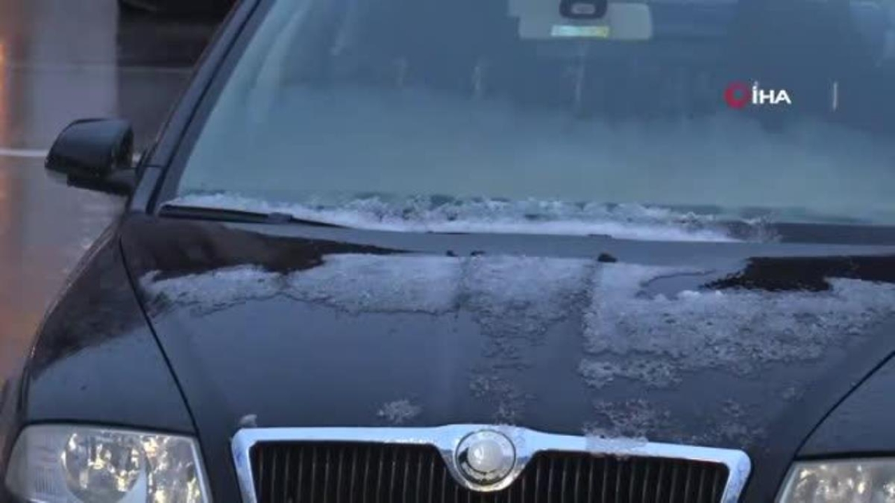 Ankara'da sağanak yağış ve dolu etkili oldu
