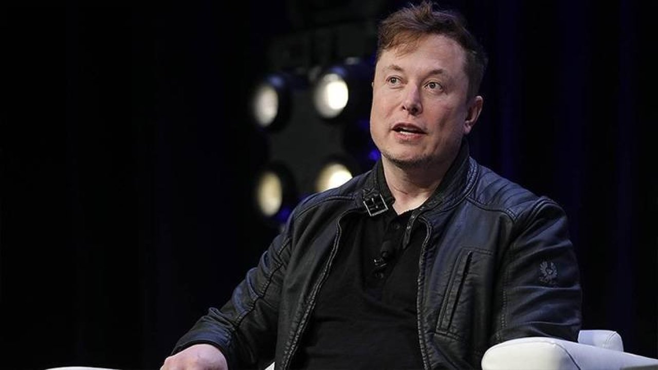 Elon Musk: Fed'in faizi en az 50 baz puan düşürmesi gerekiyor