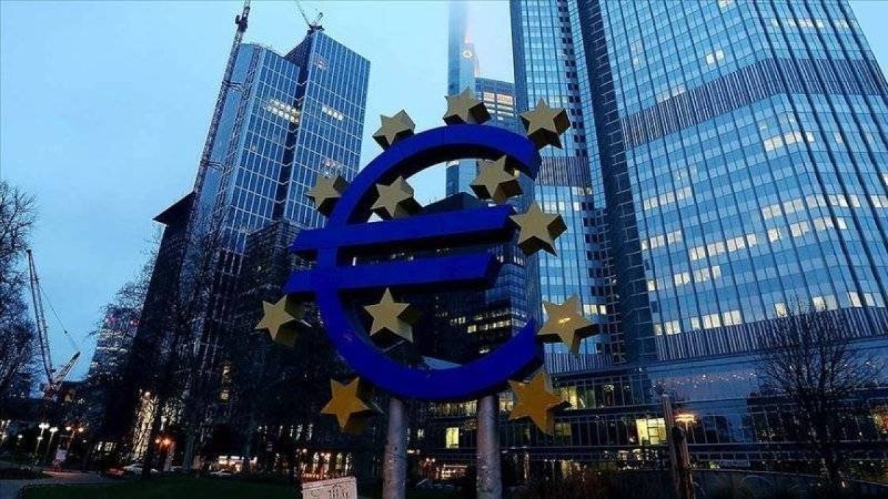 ECB, finansal kurumları ekonomik risklere karşı uyardı: 