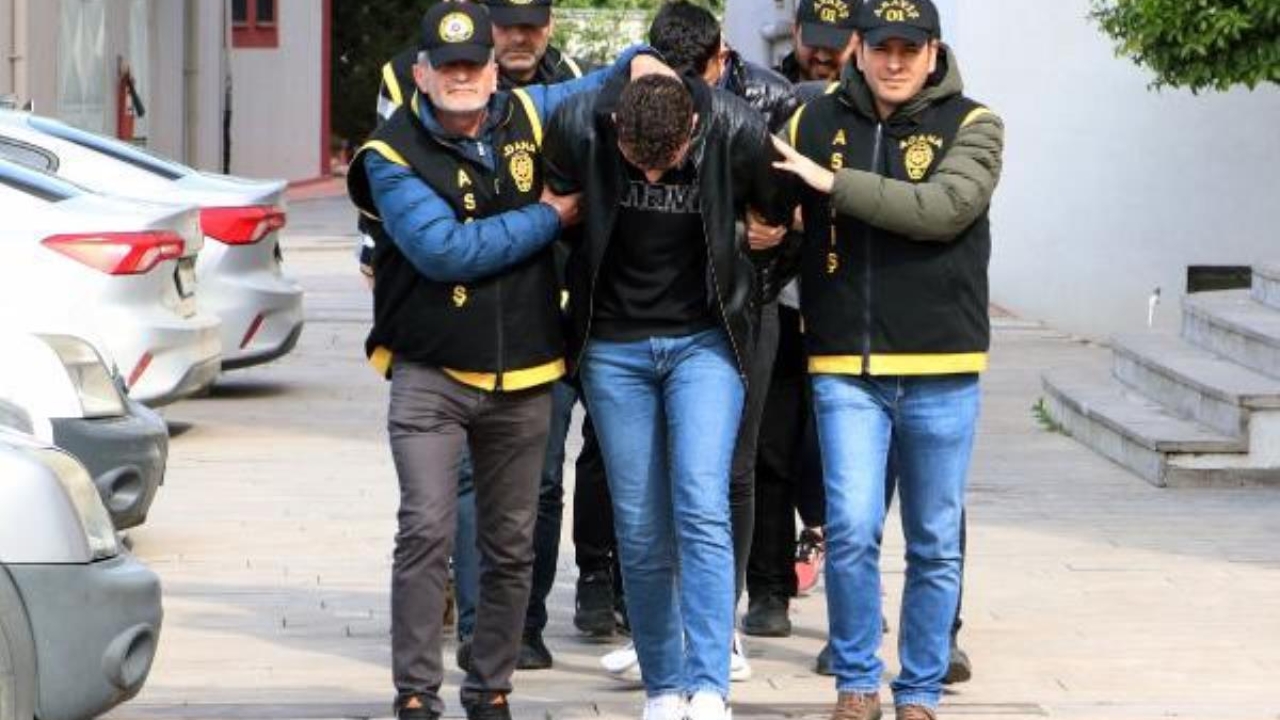 İnşaat işçisi 2 arkadaşı alıkoyup dövdükten sonra 91 bin lira gasbettiler