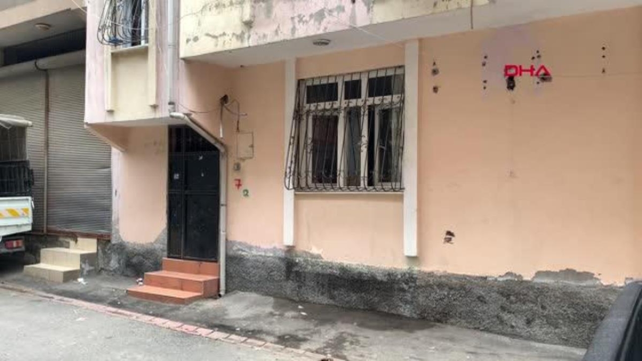 Adana-tartıştığı eşini boğazını kesip, öldürdü