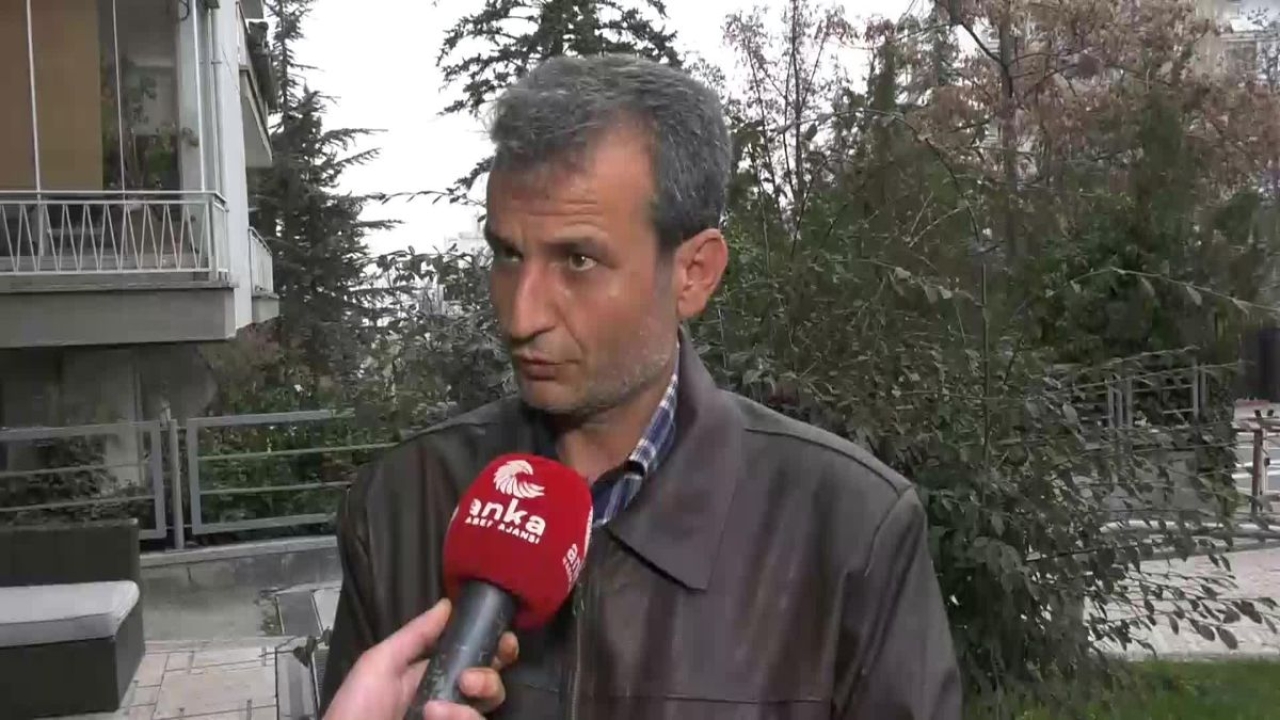 Depremde Eşi ve Üç Çocuğunu Kaybeden Hataylı Gazeteci Mahmut Şan, Bakan Koca'ya Seslendi: 