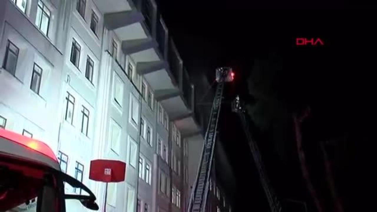 Sultan 2.abdülhamid han eğitim ve araştırma hastanesi'nin ameliyathane bölümünde yangın çıktı,hastalar tahliye
