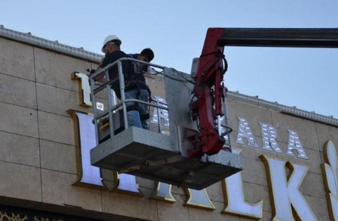 Ankara’da değişim rüzgarı devam ediyor... Bir tabelaya daha T.C. ibaresi eklendi