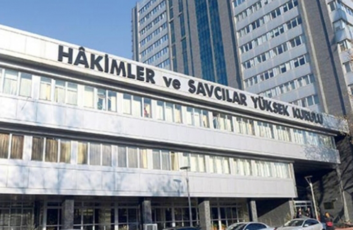 HSK’da istifa depremi!