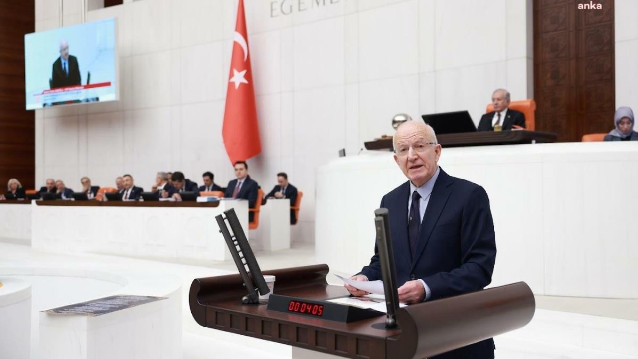 İbrahim Kaboğlu: 