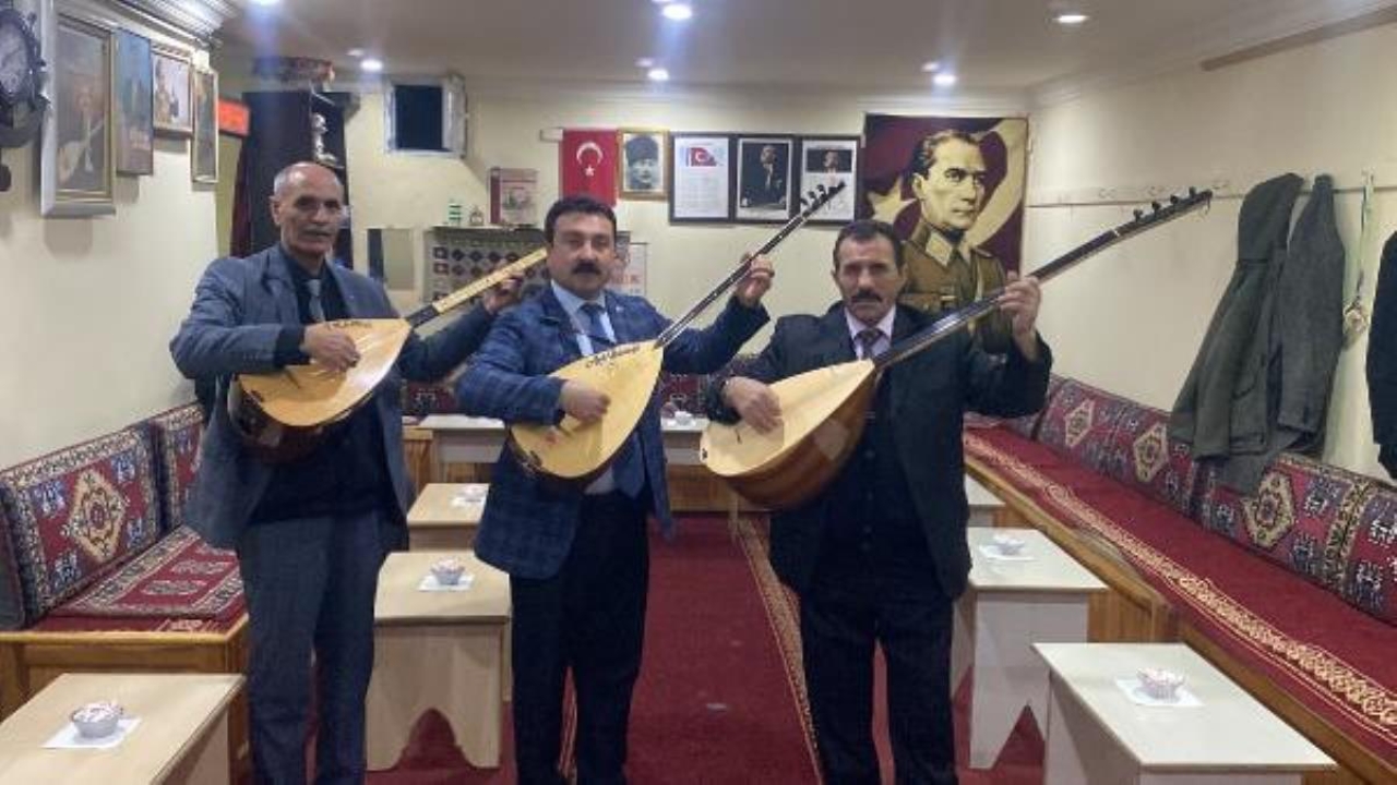 Kars'ta iftar sonrası sahura kadar Aşıklar Şenliği