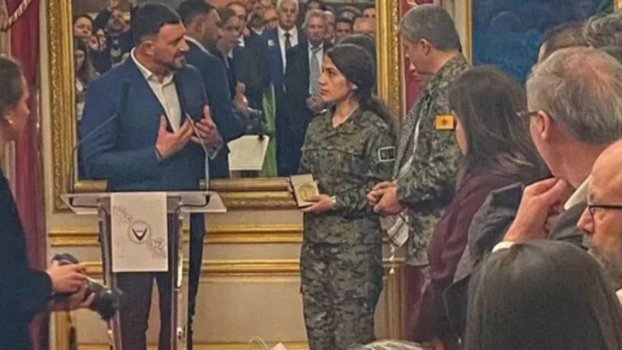 Fransa Senatosu'nda YPG ve YPJ mensuplarının ağırlanmasının ardından Ankara Büyükelçisi, Dışişleri'ne çağrıldı