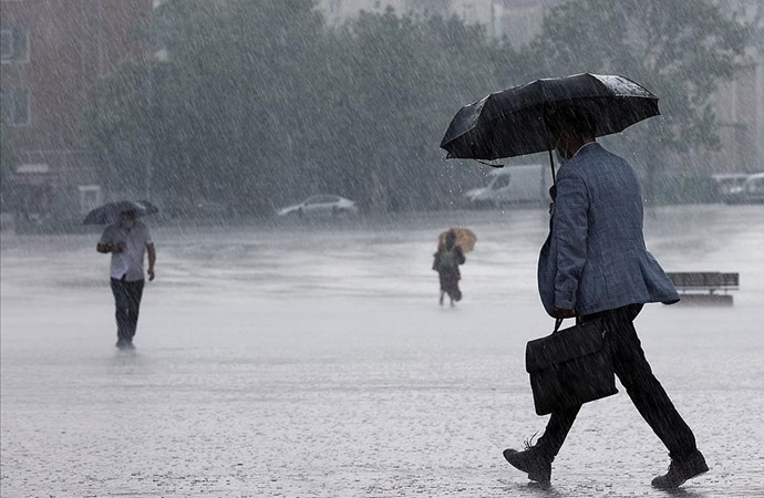 Meteoroloji’den sağanak ve fırtına uyarısı