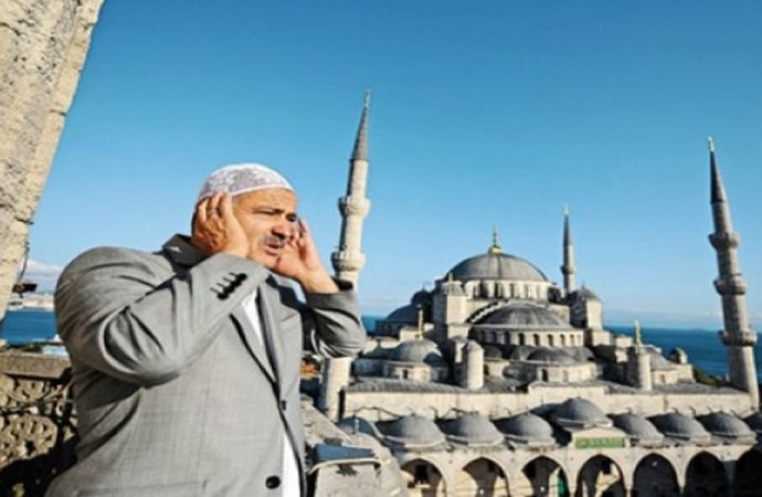 Akit yazarından ‘yüksek sesli ezan’çıkışı: Millete eziyet etmekten haz duyuyorlar