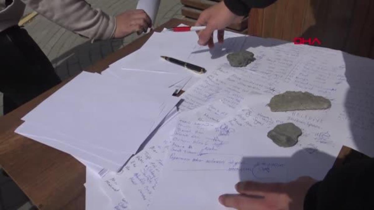 Avcılar'daki nostalji ve antika pazarı kapatıldı