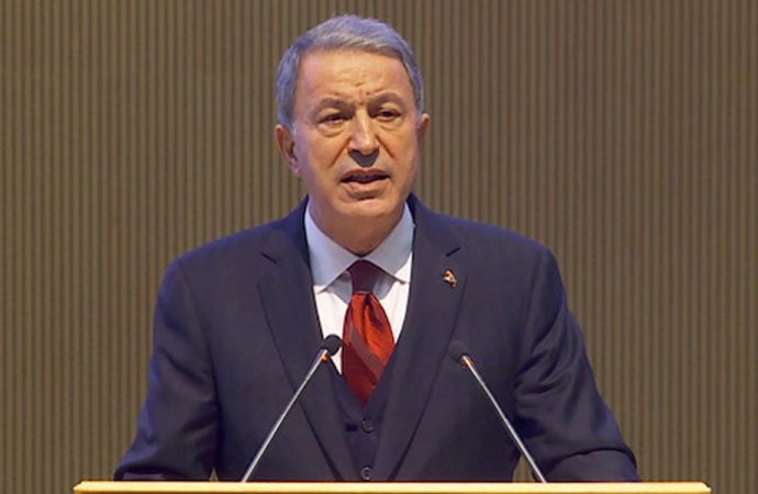 Milli Savunma Bakanı Akar’dan flaş YPG açıklaması: Bölgeden çekilmediler!