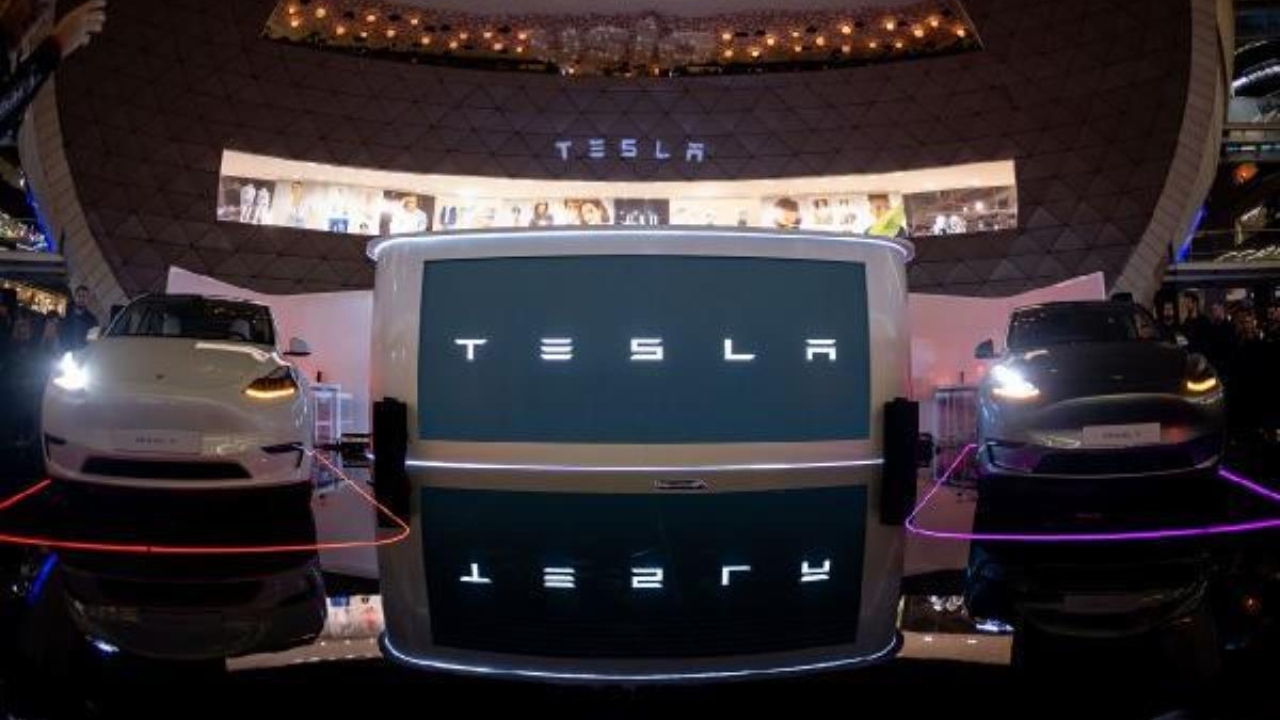 Tesla Model Y'yi Türkiye'de ön satışa sundu; işte güncel fiyatlar