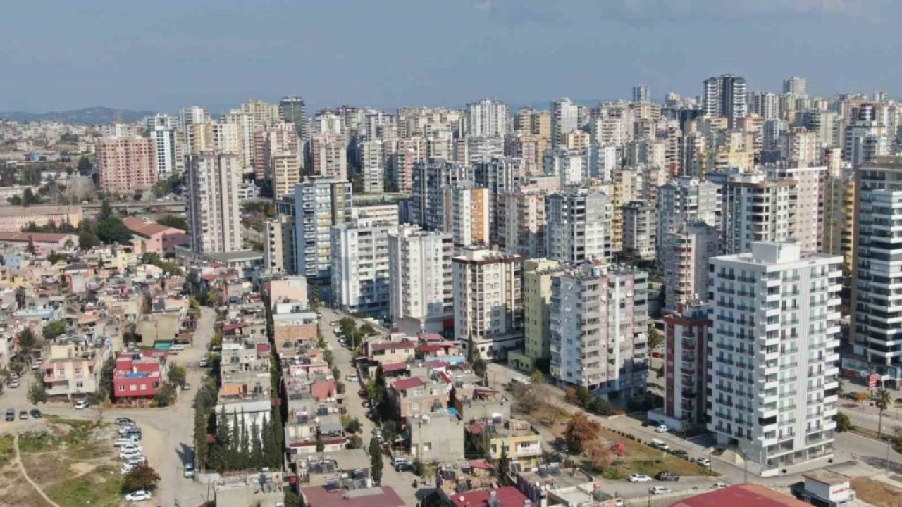 Depremin vurduğu ilçede kira fiyatları asgari ücretle yarışıyor: Kiralar artmaya devam ediyor!