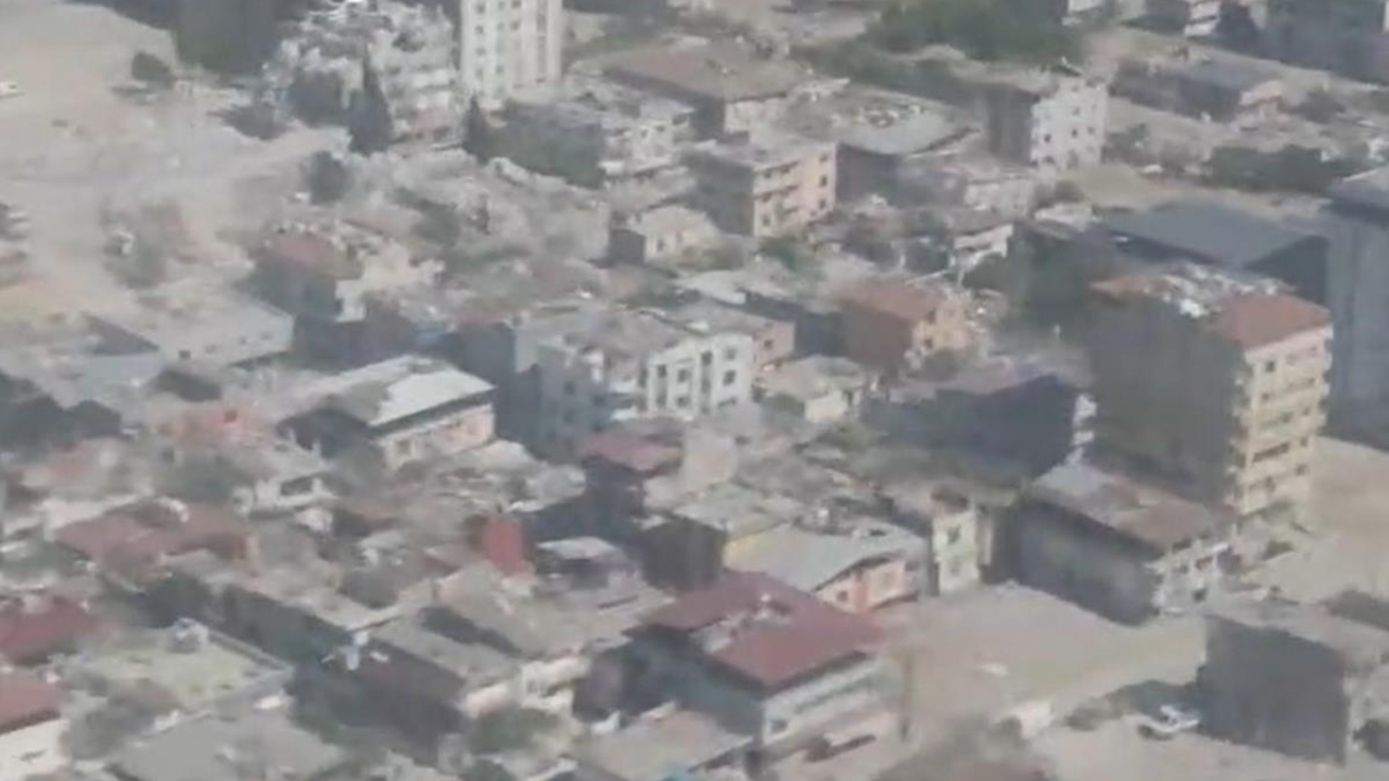 Depremin yerle bir ettiği Hatay, enkaz kaldırıldıktan sonra havadan görüntülendi
