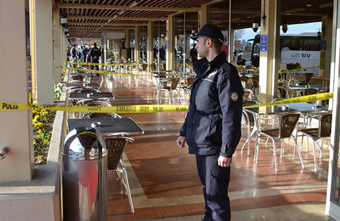 Polis memuruna silahlı saldırı! Kurşun yağdırdılar...