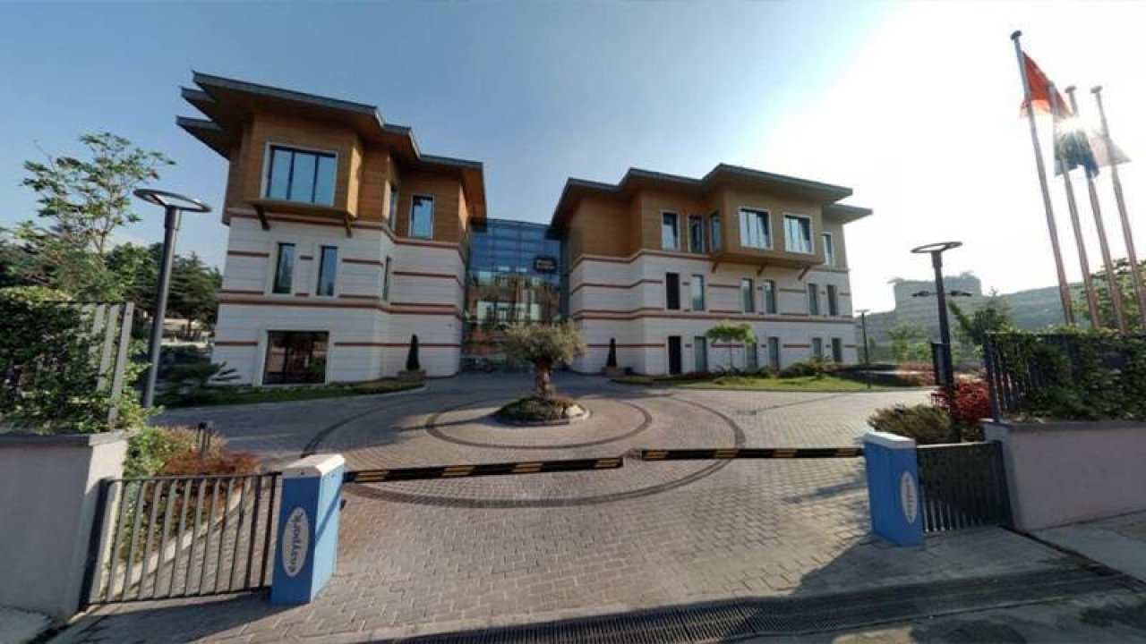 TÜGVA Genel Merkezi'nin yanındaki İBB arazisini işgal edip, otopark olarak kullanılmasını mahkeme hukuka aykır