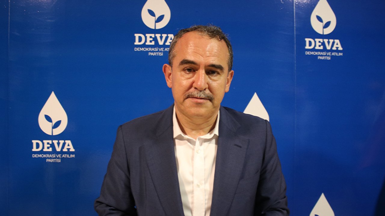 Yeni Akit yazarı Ali Erkan Kavaklı: Sen imam hatiplisin, DSP genel başkanı Ecevit’i nasıl unutursun!
