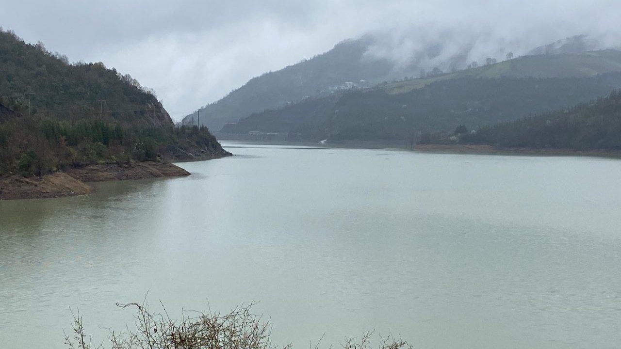 İstanbul barajları yaza yüzde 50'nin altında başladı