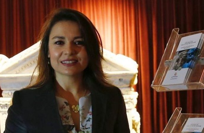 ATAV Başkanı Yeliz Gül Ege: O heykeller buraya gelecek!