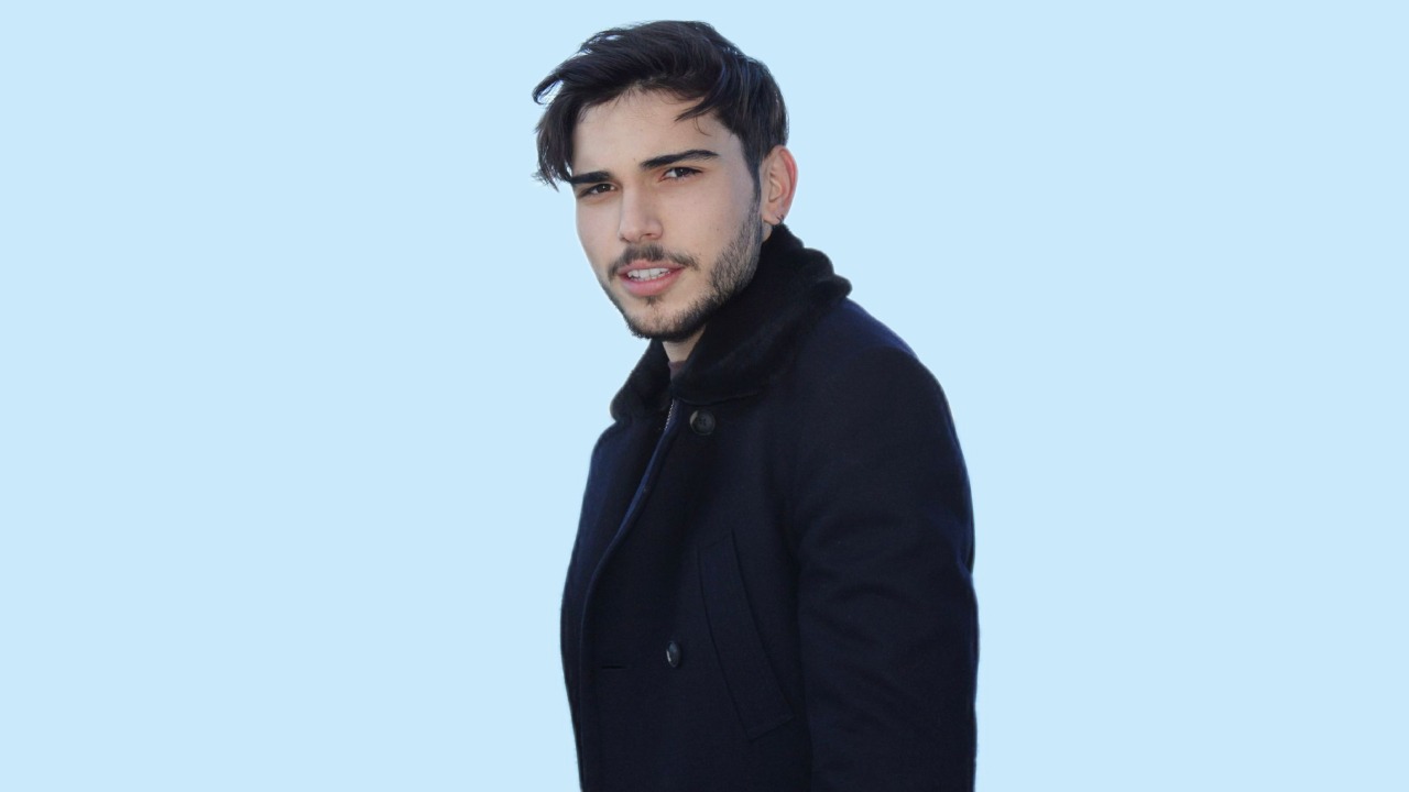 Deniz Işın Coşkuner: 