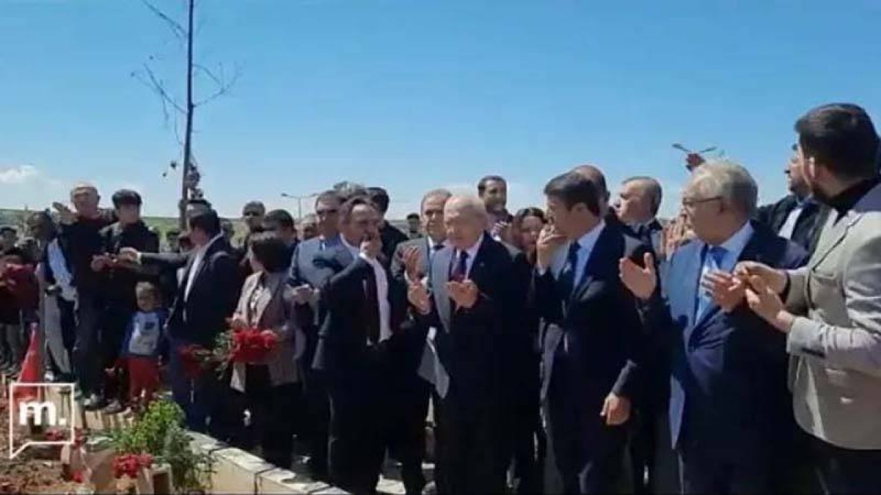 Kılıçdaroğlu'ndan mezarlıktaki sözlü saldırıya: Acılı insan her şeyi söyleyebilir, acısına vermek gerekir, hak