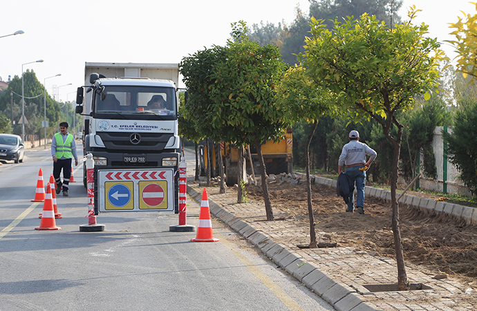 Efeler’de bisiklet yolu yapımına başlandı