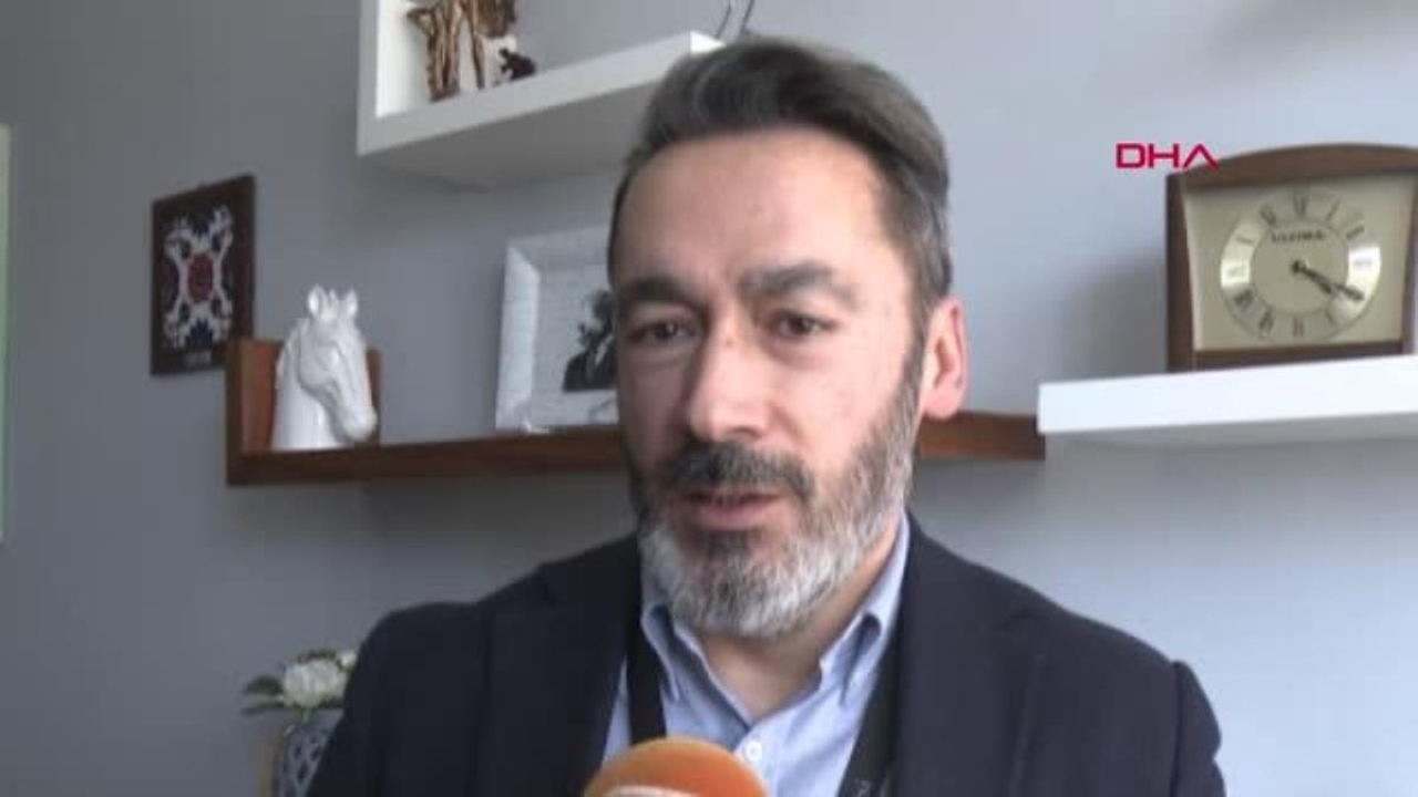 Bursa'da Tıp Fakültesi Öğretim Üyesi Silah Kabzasıyla Yaralandı