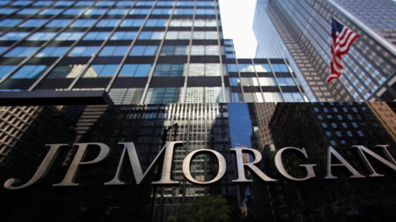 Küresel bankalar kârlarını katladı