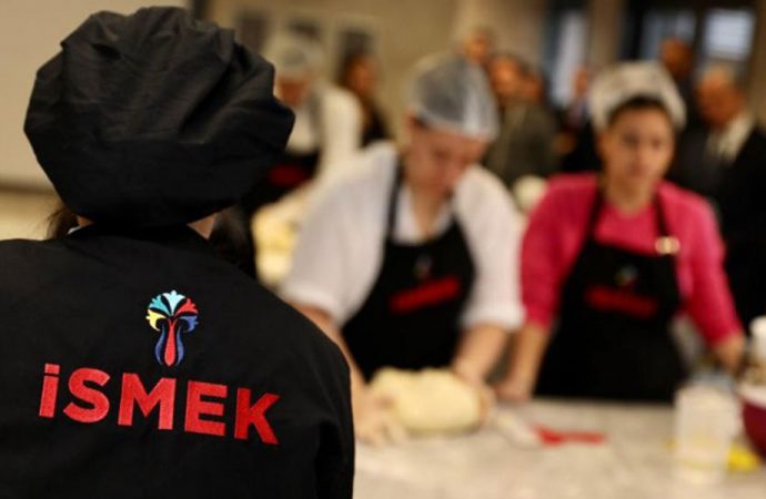 İmamoğlu'ndan 'İSMEK’ler kapanıyor' iddialarına yanıt