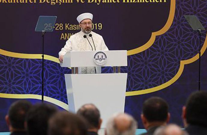 Diyanet İşleri Başkanı: Bilimin dinin yerini alacağı kabulü, inanca yönelik yeni tehditler ortaya çıkarmaktadı