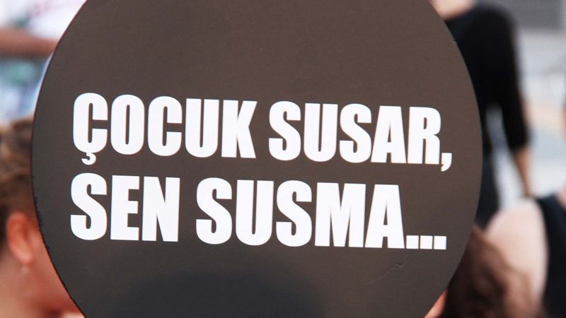 Kapıları kilitleyip, ormana götürdü: Taksisine bindirilen çocuğu istismar eden şoföre 16 yıl hapis istemi