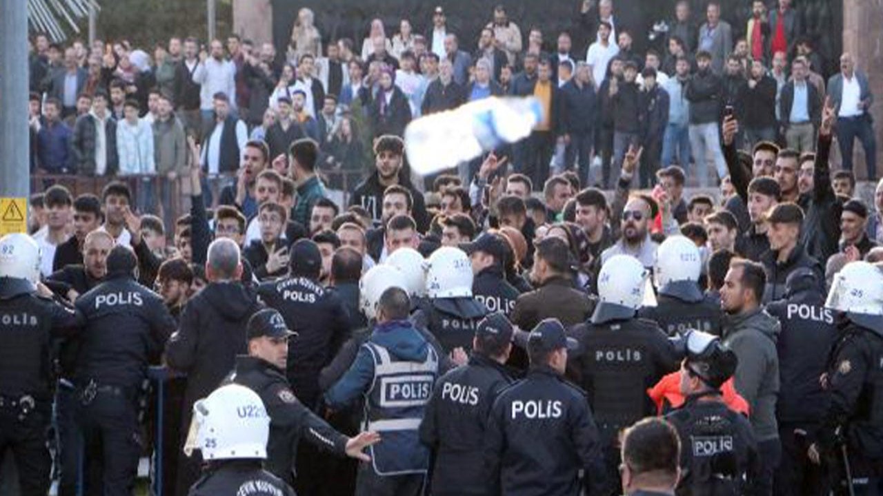 Erzurum'daki bir polisten İmamoğlu'na yapılan saldırıya tepki: Çok utandım