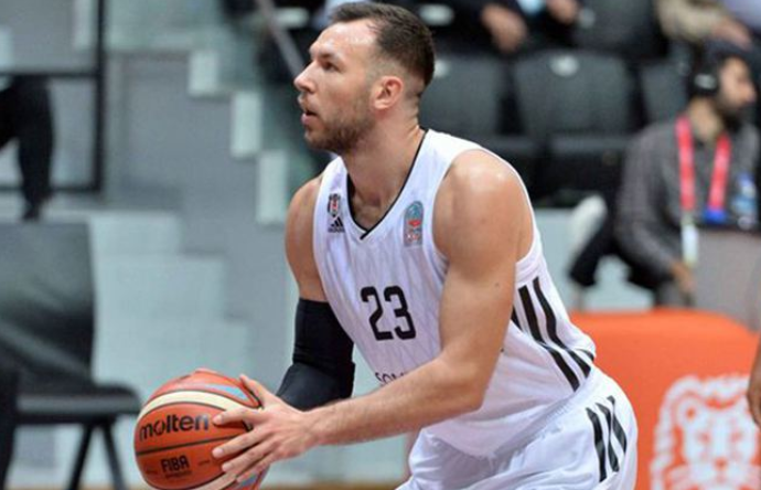 Beşiktaş’ın şutörüne İspanya'dan teklif geldi